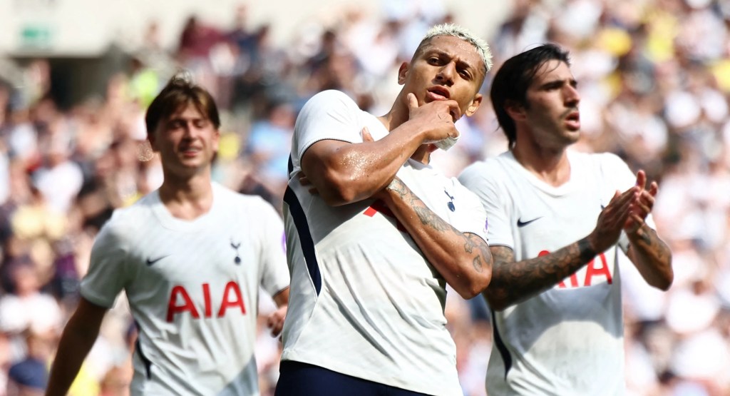 Tottenham despilfarró millones y millones de libras en fichajes: el plan de Roberto De&nbsp;Zerbi